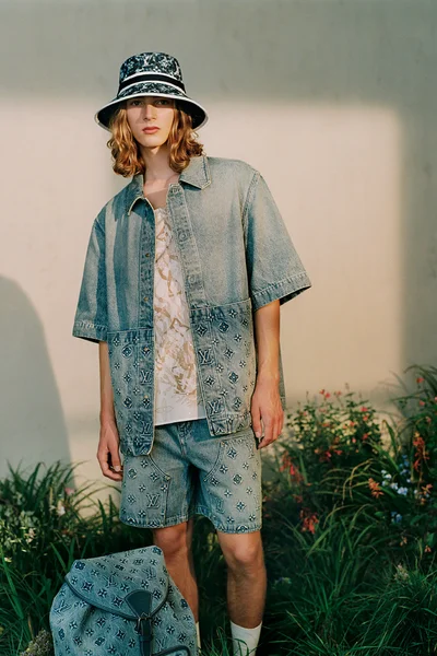 Look 37